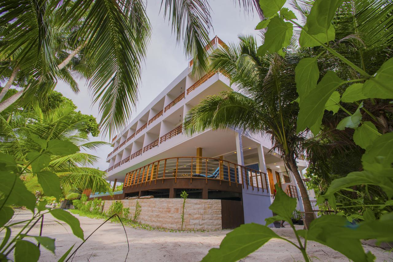 Hotel Kiha Beach Dharavandhoo Esterno foto