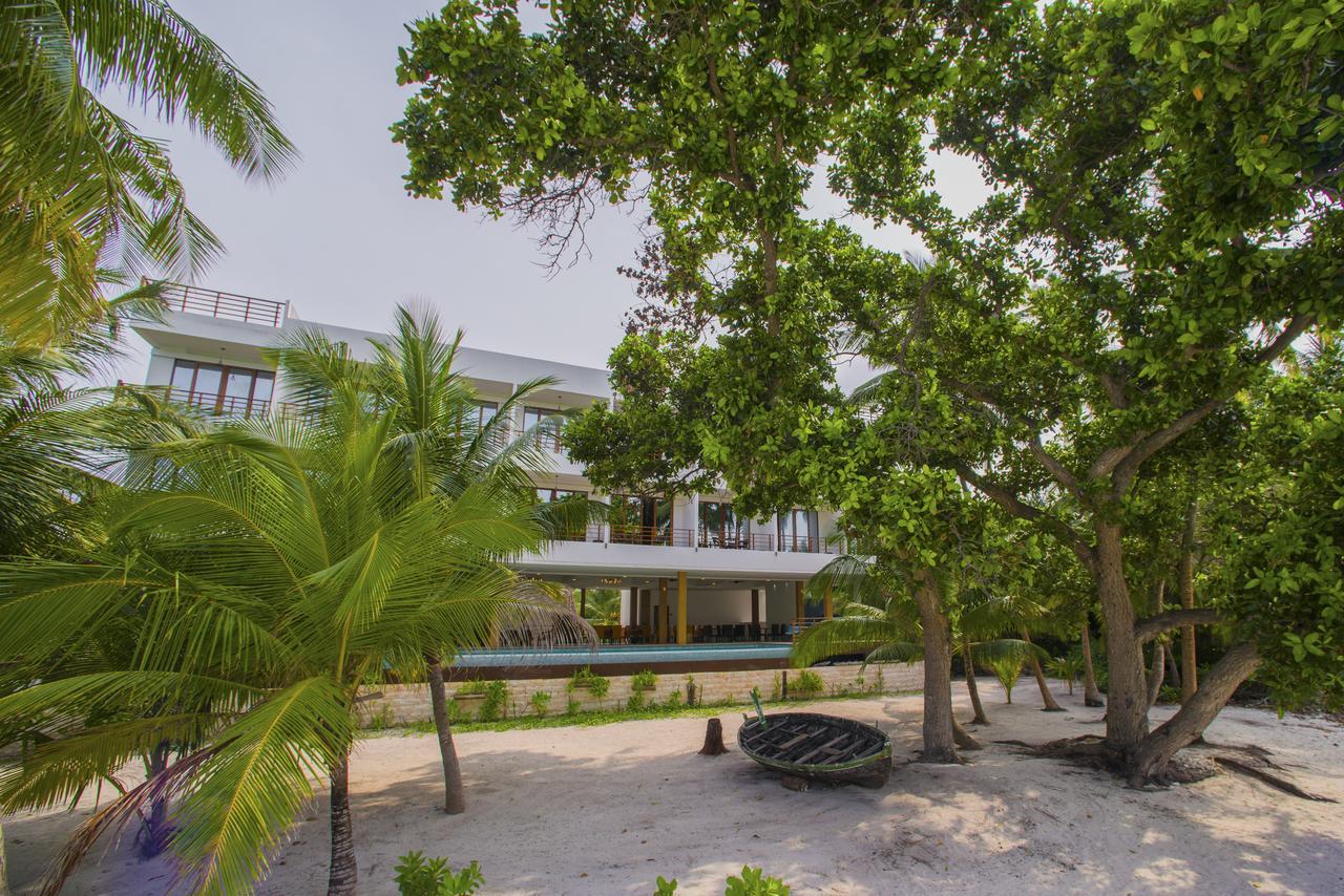 Hotel Kiha Beach Dharavandhoo Esterno foto